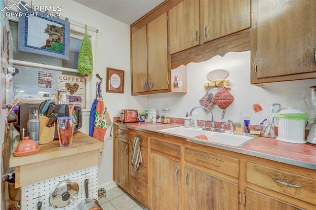 16-18 Mount Washington Drive