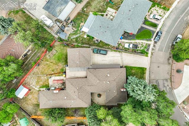 16-18 Mount Washington Drive