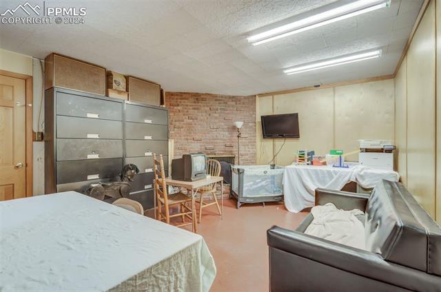 16-18 Mount Washington Drive