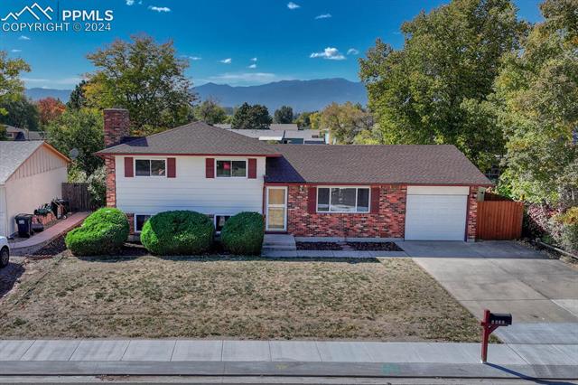 4620 El Camino Drive