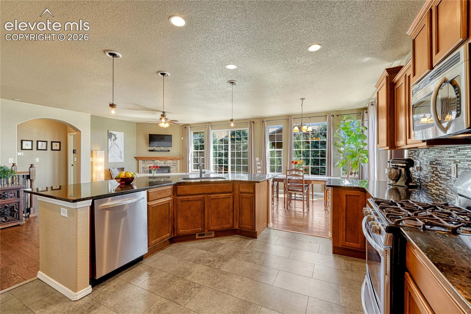 7163 Cottonwood Tree Drive
