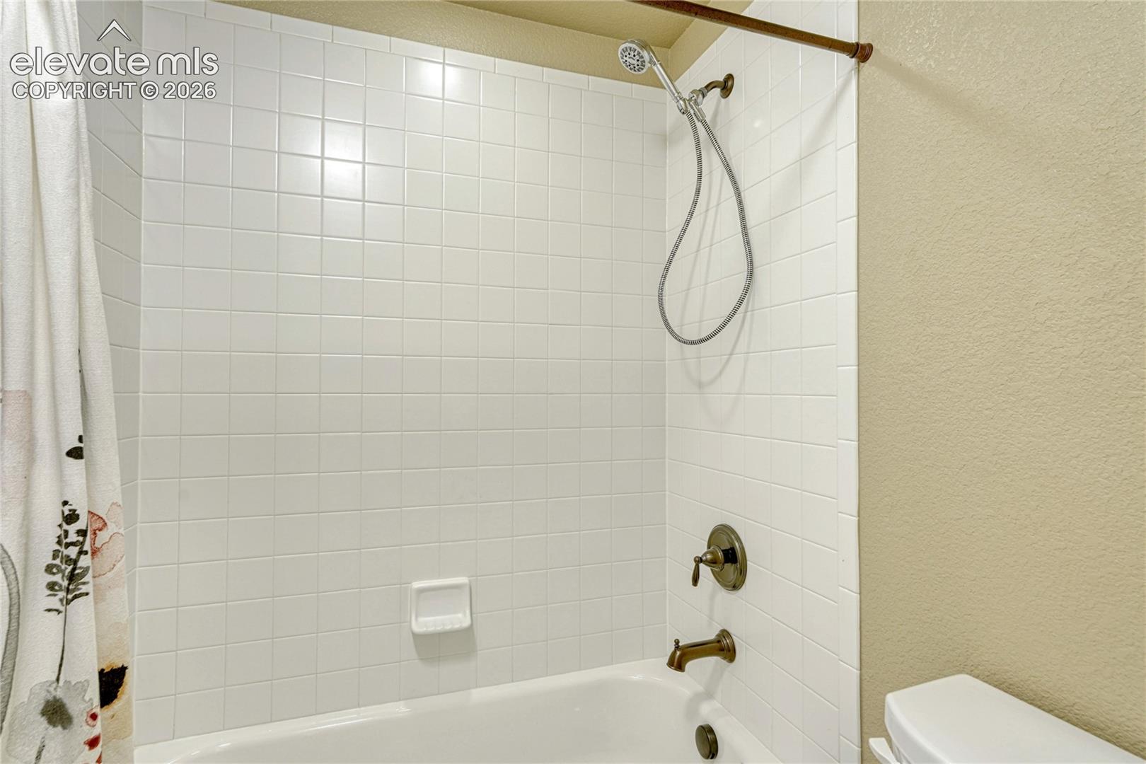 7163 Cottonwood Tree Drive