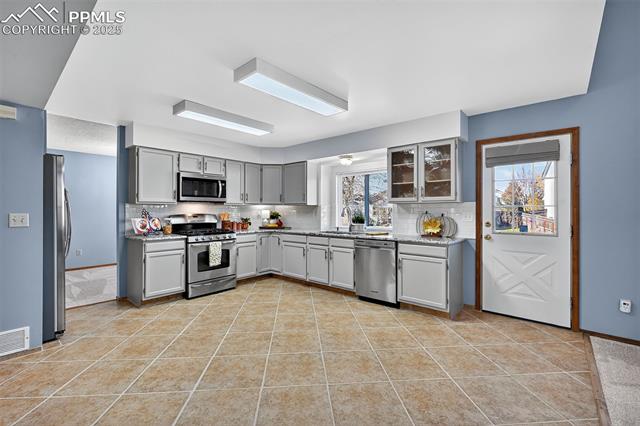 5050 Plumstead Drive