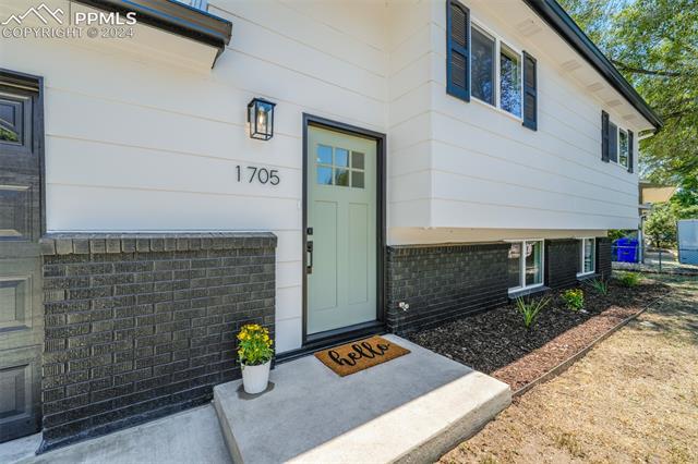 1705 Luna Drive