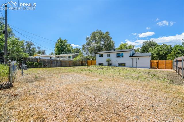 1705 Luna Drive
