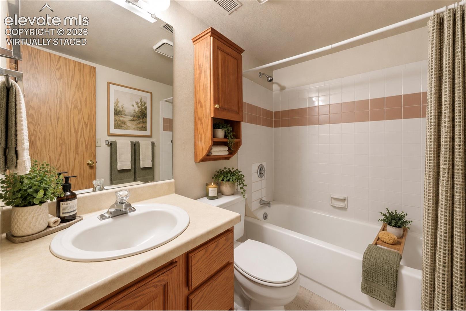 5248 Solar Ridge Drive