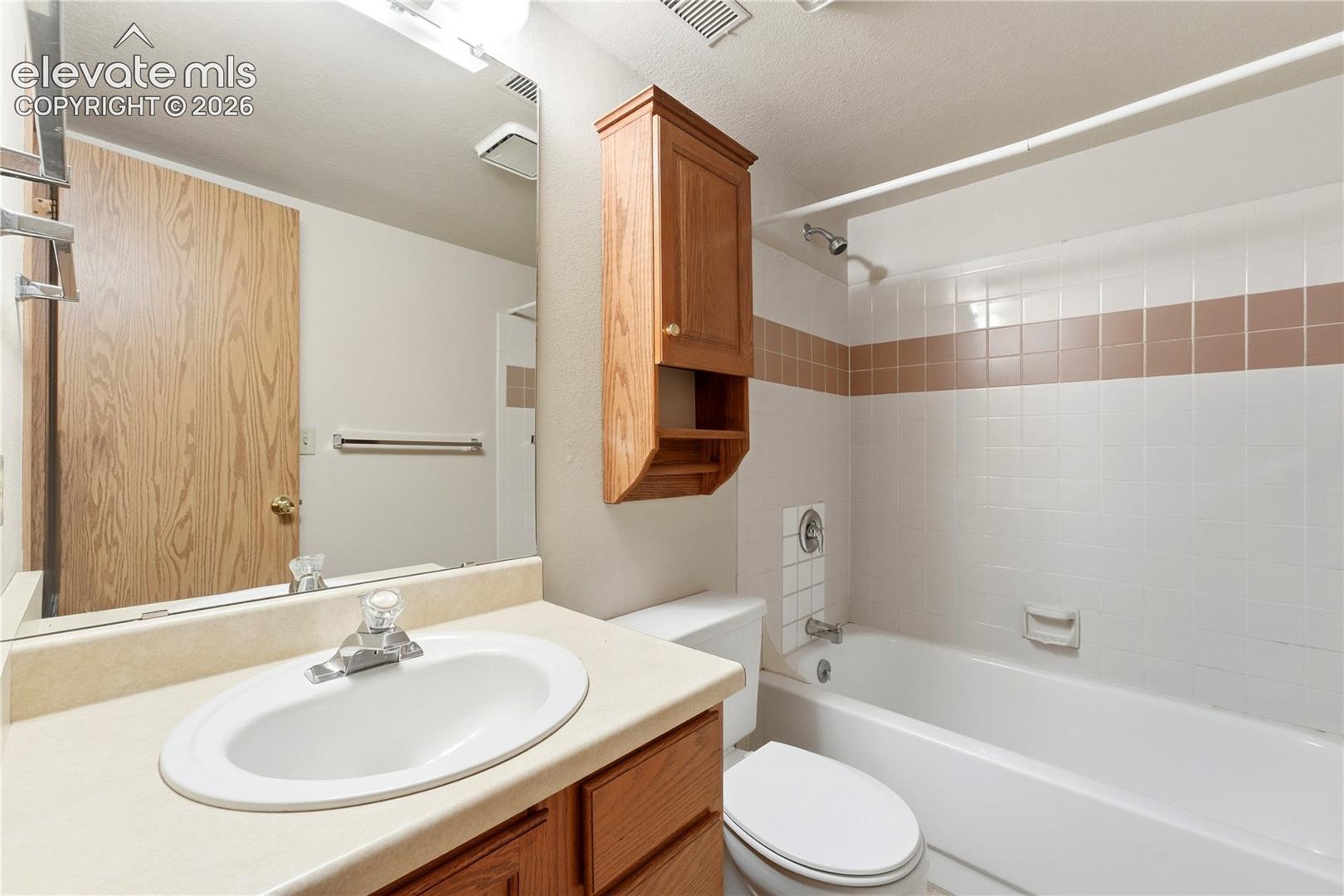 5248 Solar Ridge Drive