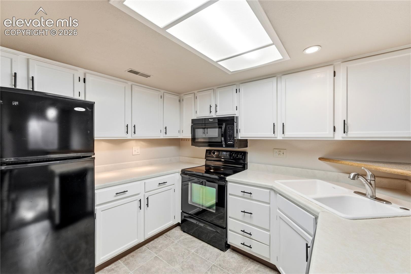 5248 Solar Ridge Drive