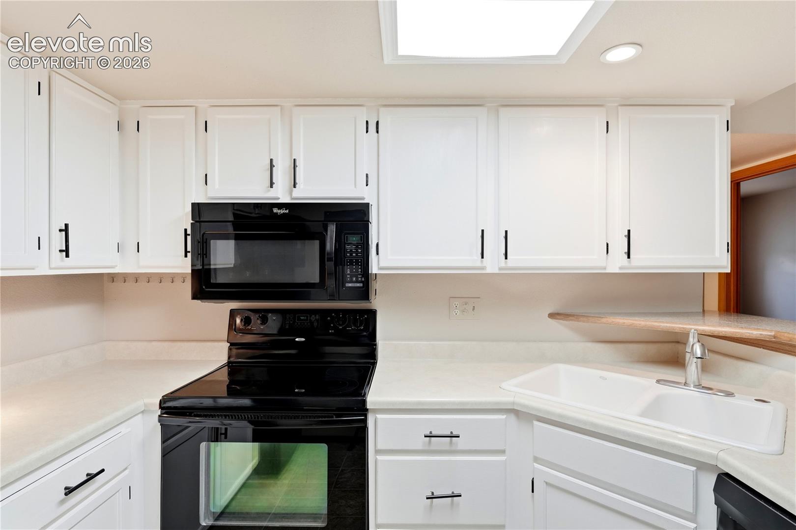 5248 Solar Ridge Drive
