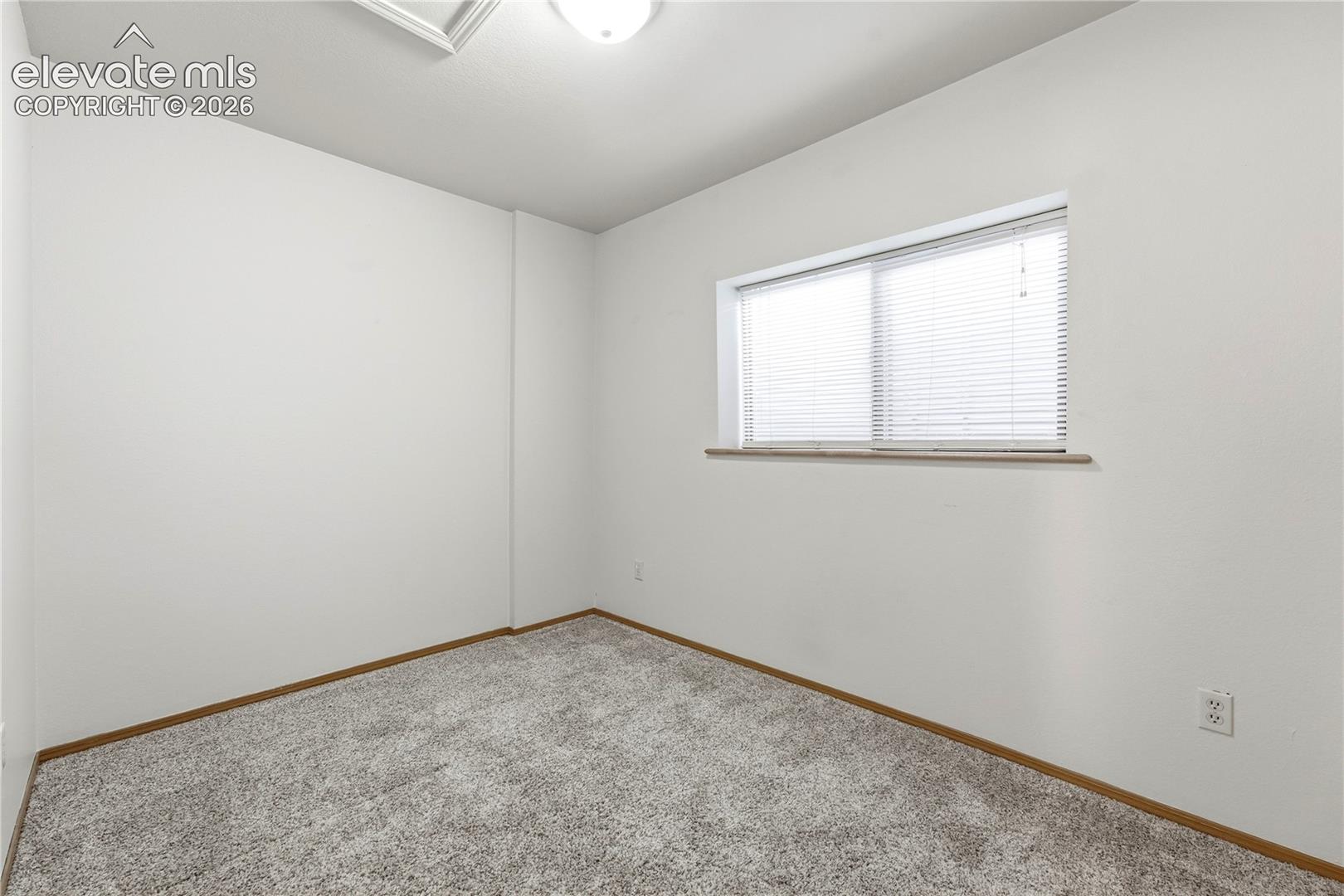 5248 Solar Ridge Drive