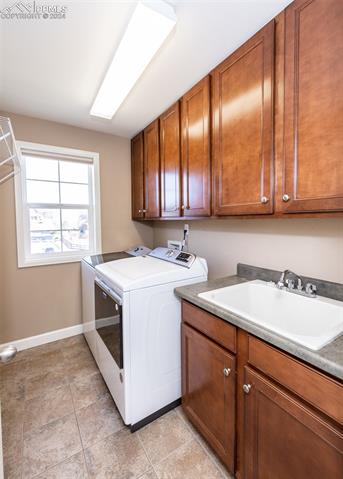 15842 James Gate Place