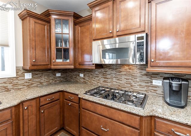 15842 James Gate Place