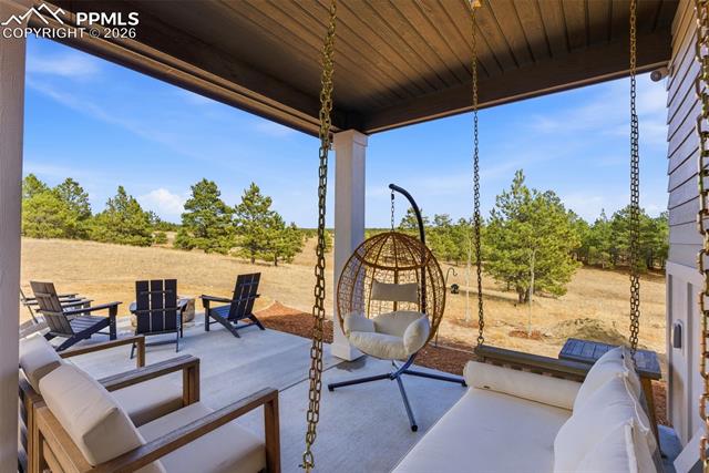 8608 Falcon Nest Court