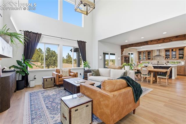 8608 Falcon Nest Court