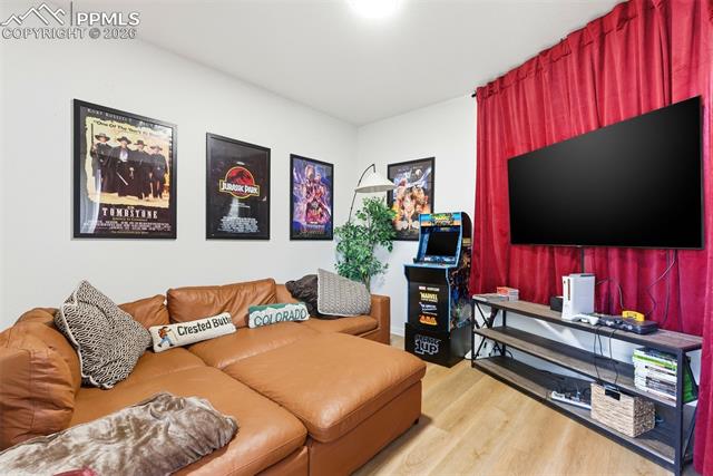 8608 Falcon Nest Court