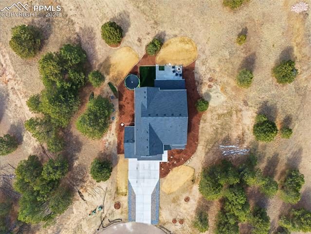 8608 Falcon Nest Court