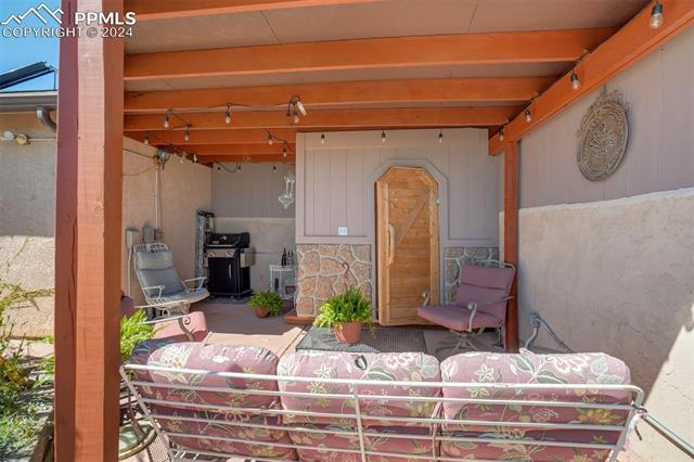 9611 Curtis Road