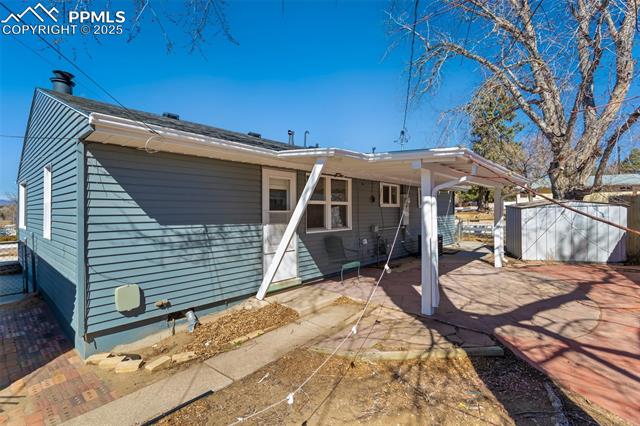 2824 Lark Circle