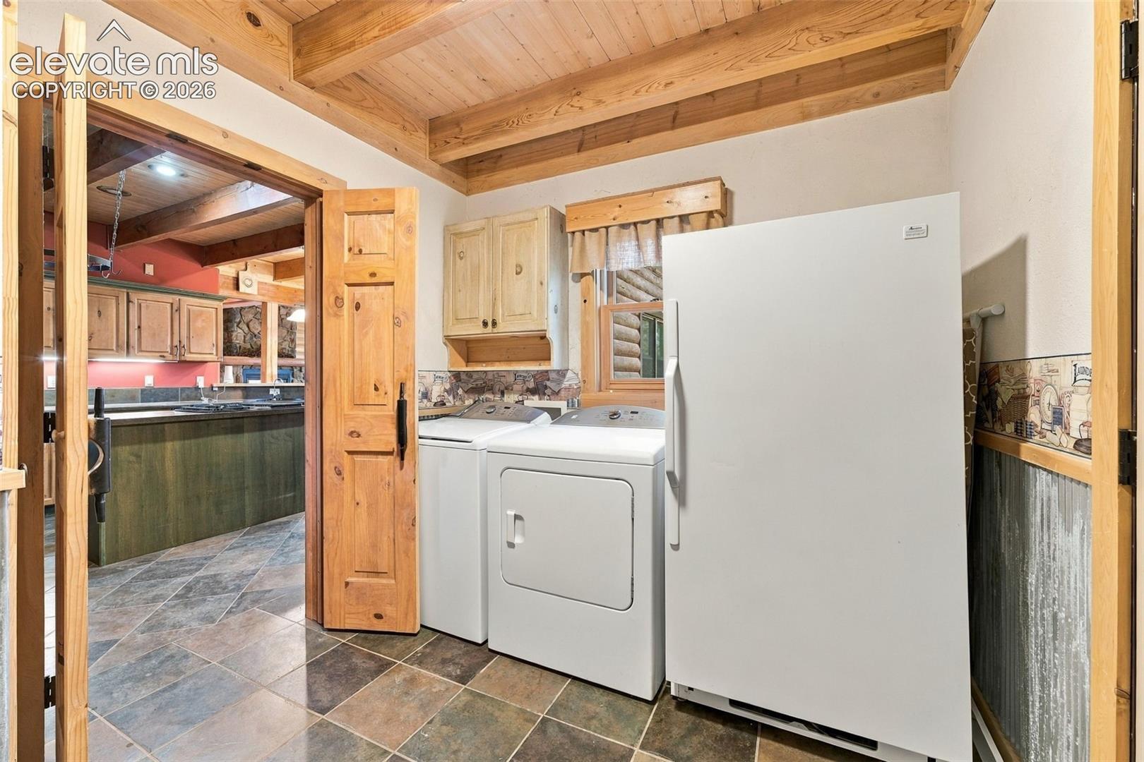 2362 Black Fawn Lane