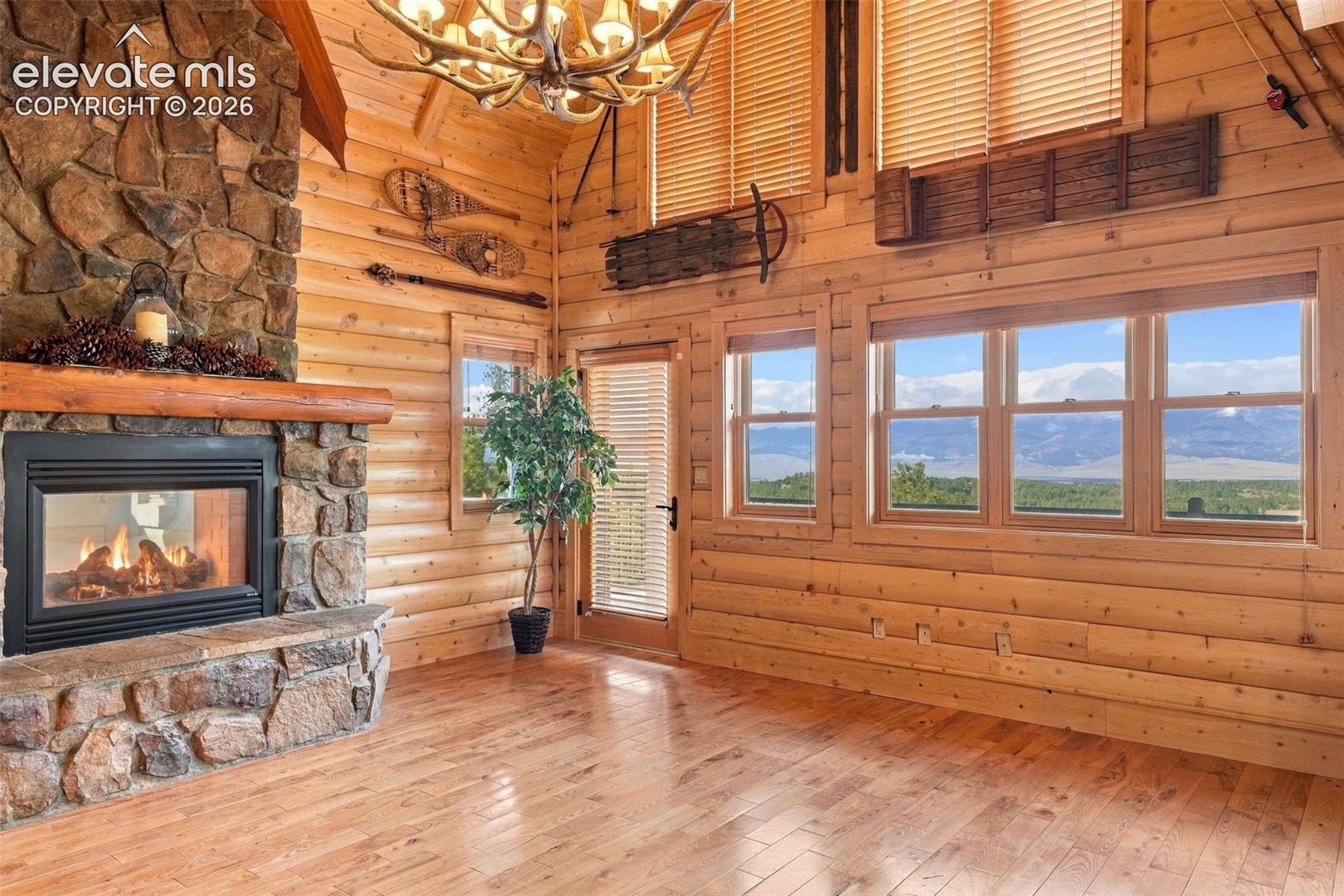 2362 Black Fawn Lane