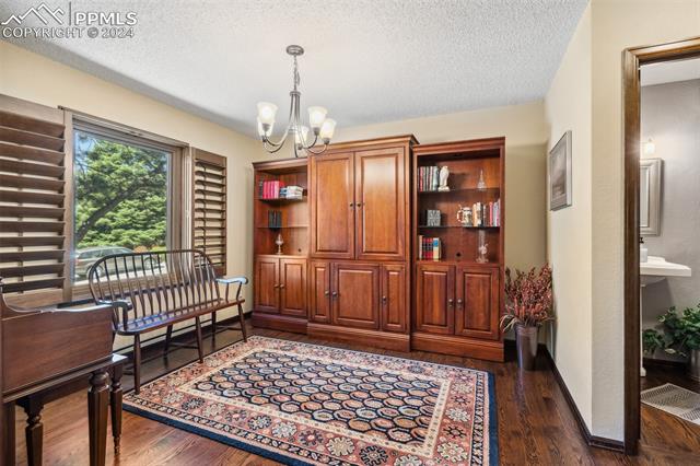 6545 White Falcon Court