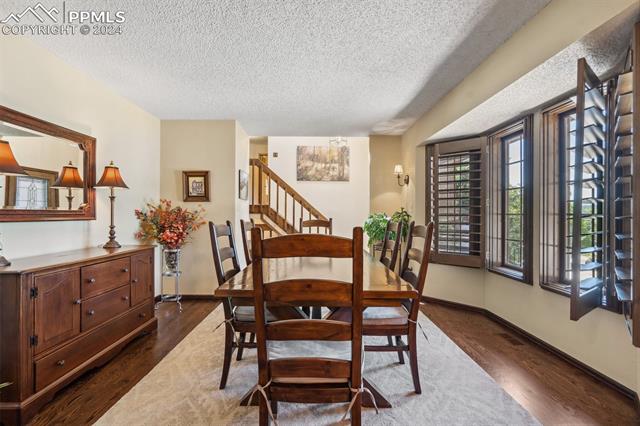 6545 White Falcon Court