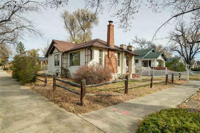 402 E Caramillo Street