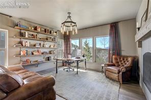 1040 Locklin Way