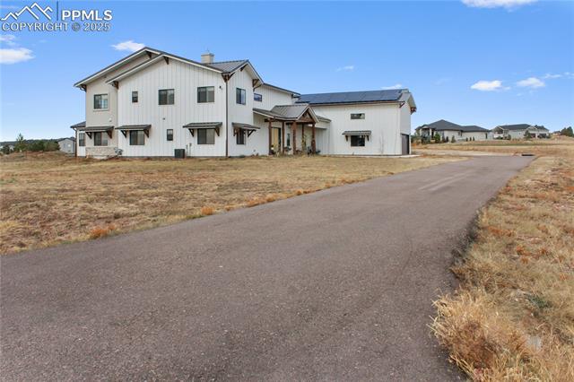 7792 Bannockburn Trail