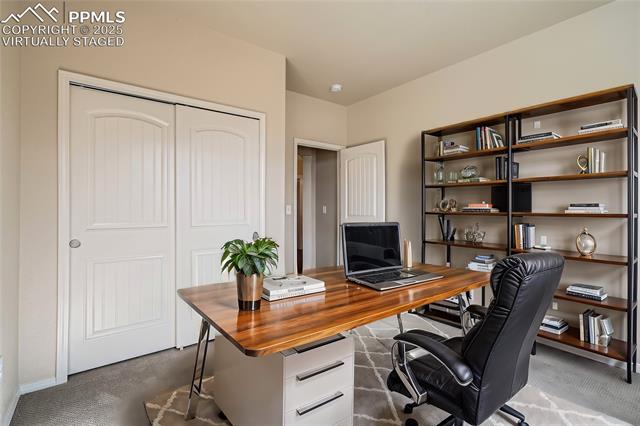 13005 Cake Bread Heights