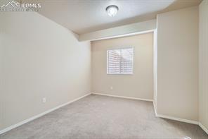 13005 Cake Bread Heights