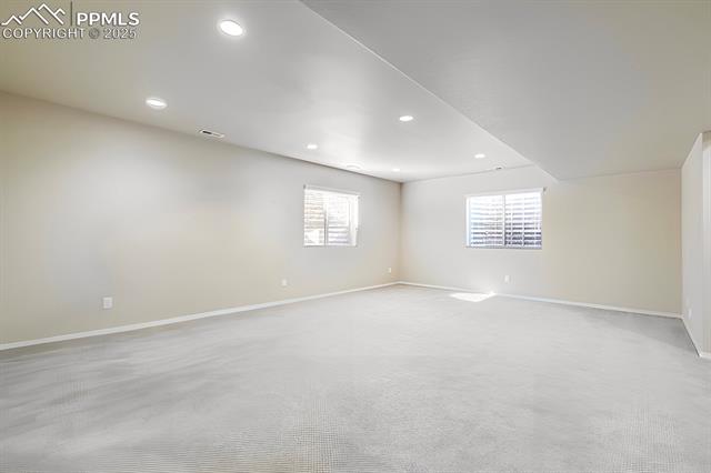 13005 Cake Bread Heights