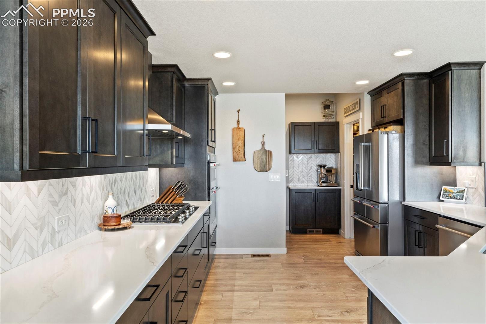 9912 Bison Valley Trail