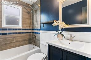 1020 Honey Locust Court