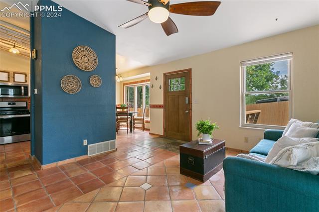 1020 Honey Locust Court