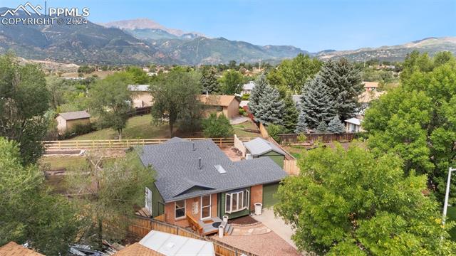 1020 Honey Locust Court