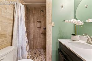 1020 Honey Locust Court