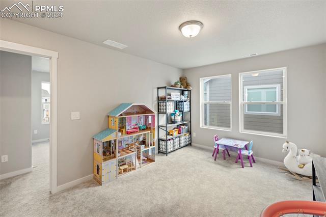 8022 Goldenray Place