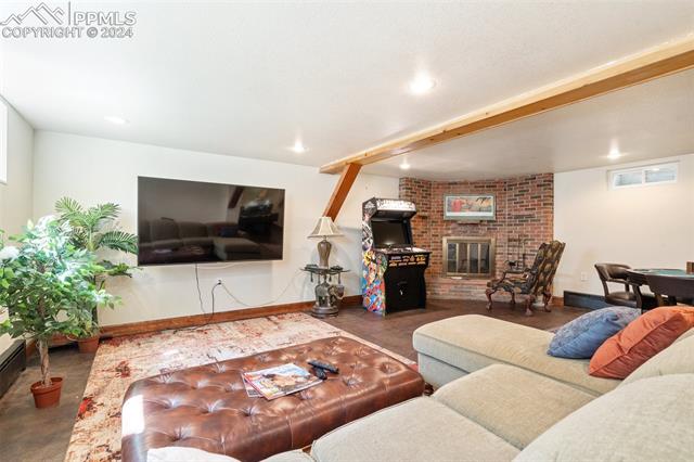625 W Cheyenne Road