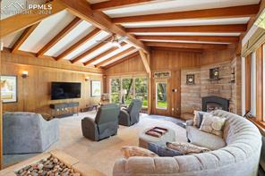 625 W Cheyenne Road