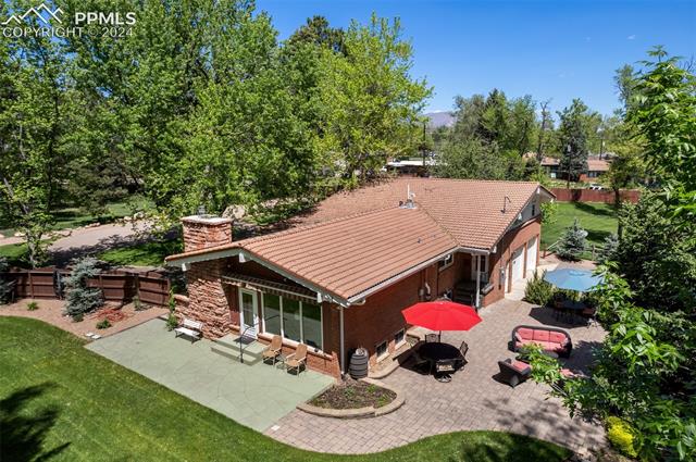 625 W Cheyenne Road
