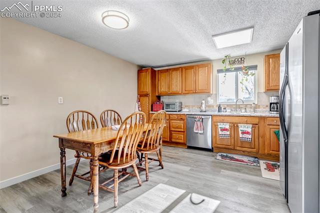 1051 Western Drive