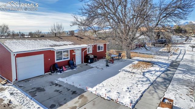 1051 Western Drive