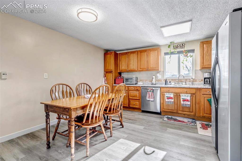 1051 Western Drive
