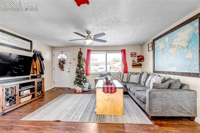 1051 Western Drive