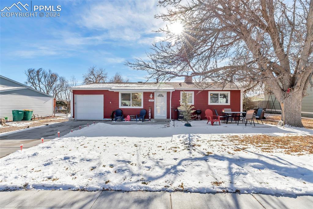 1051 Western Drive