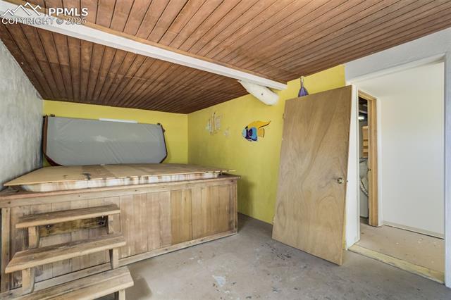 1475 S Peyton Highway