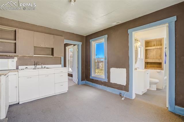 1475 S Peyton Highway