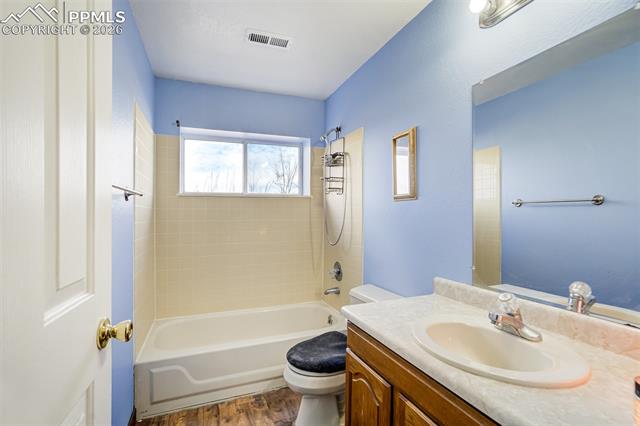 18300 County Road 105