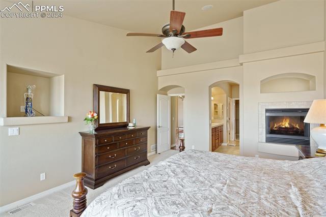 9964 Oak Knoll Terrace